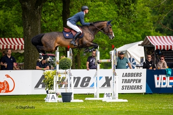 Ben Maher claims victory in Eindhoven with the consistent Ginger-Blue in this week’s international round-up Ben Maher claims victory in Eindhoven with the consistent Ginger-Blue in this week’s international round-up